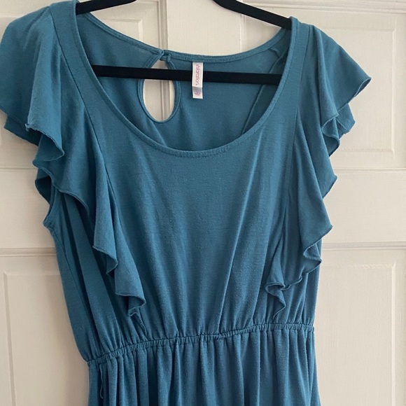 Dress - Picture 1 of 2